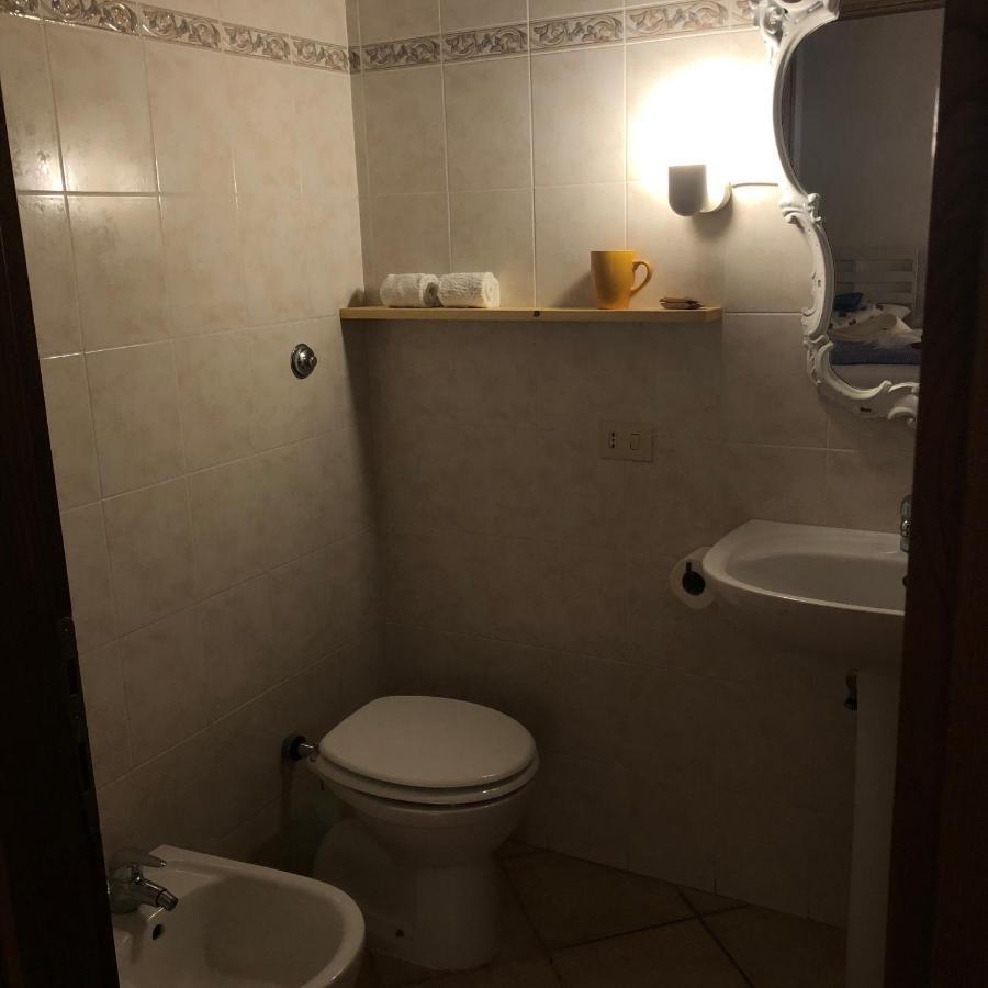 Anitta Guesthouse 카스타니에토카르두치 외부 사진