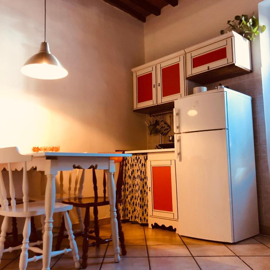 Anitta Guesthouse 카스타니에토카르두치 외부 사진